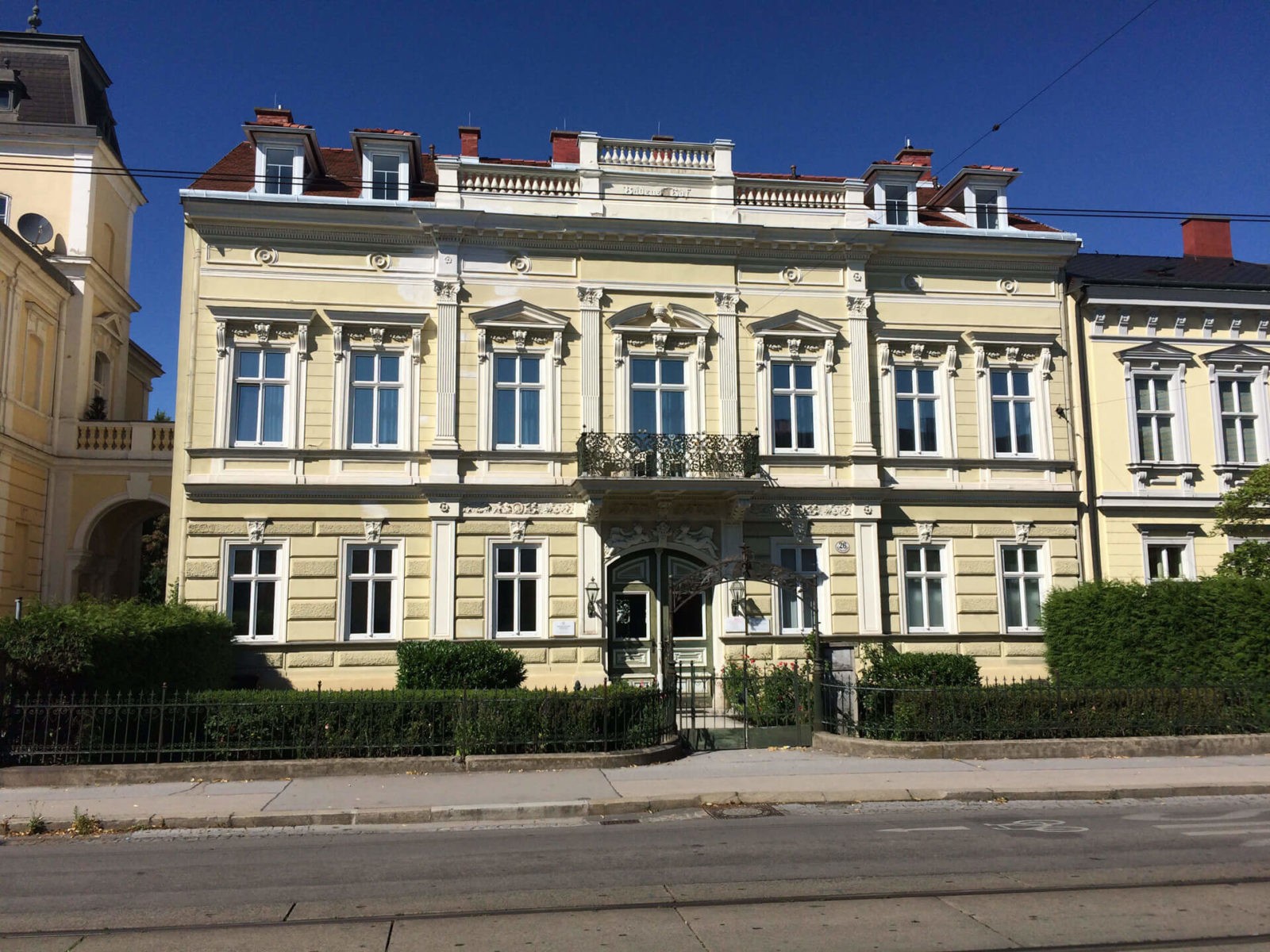 Referenzen Sonnenschutzfolien von Glasfolierung.at