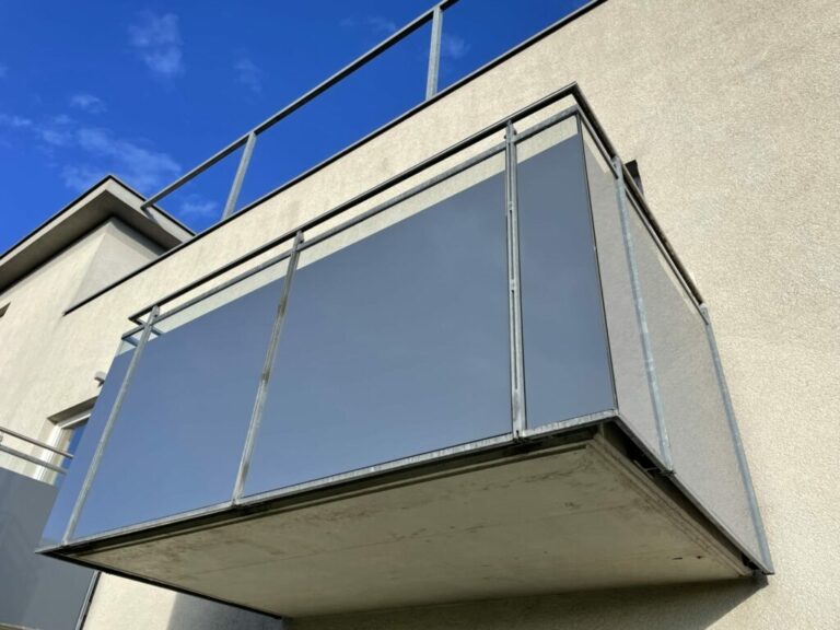 Milchglas-Sichtschutzfolien für Balkone 5