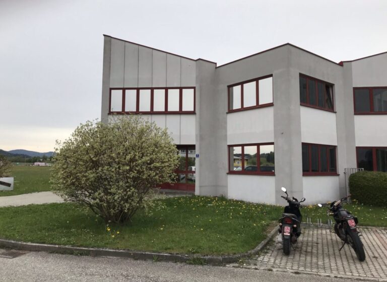 Sonnenschutz Kloeckner Metals Austria4