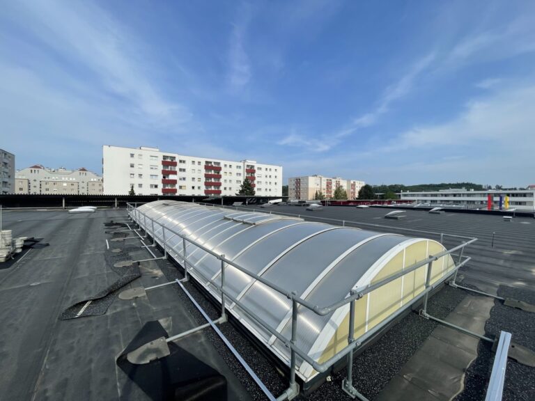 Sonnenschutz Lichtkuppel St Poelten 1