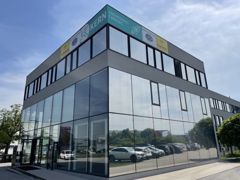 Sonnenschutzfolie Firma Steyr 1