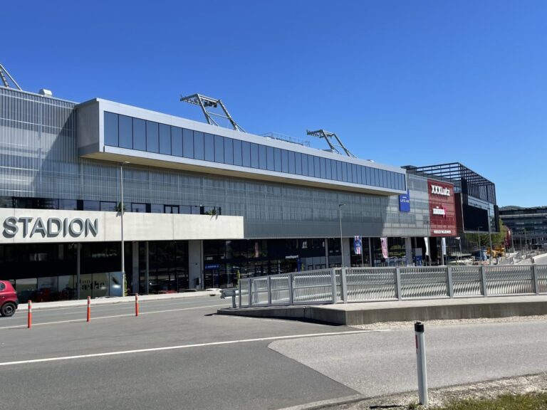 Sonnenschutzfolie Hofmann Personal Stadion 1