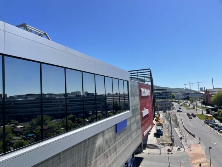Sonnenschutzfolie Hofmann Personal Stadion 2