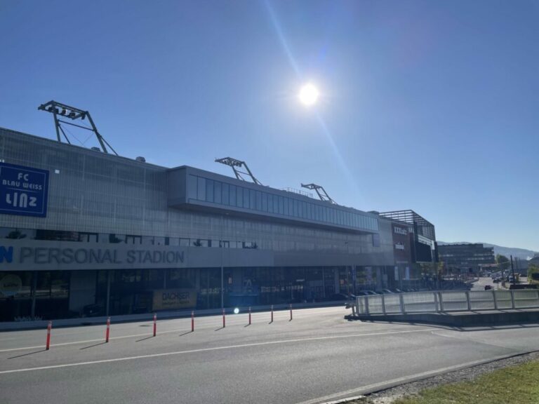 Sonnenschutzfolie Hofmann Personal Stadion 6