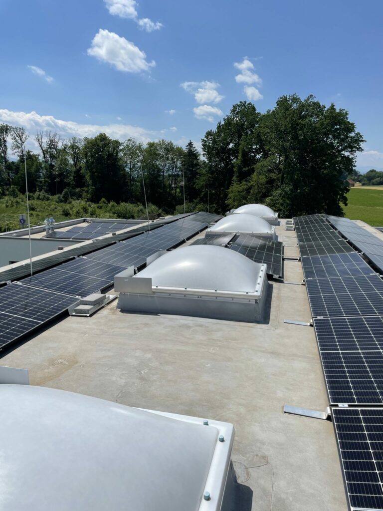 Sonnenschutzlack Firma 3